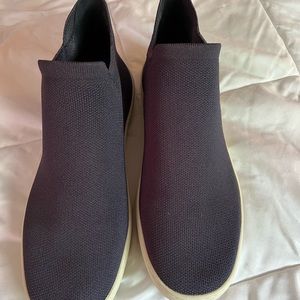 Rothy's navy high top sneakers